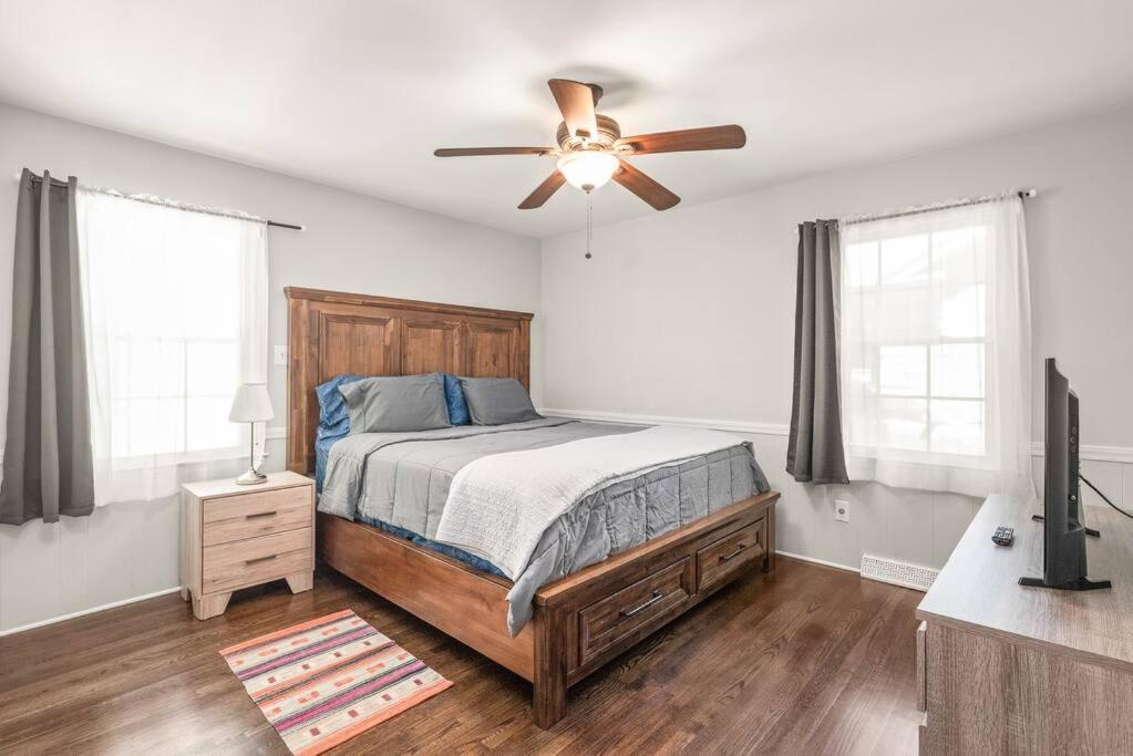 Spotless 4Br Near Clt Uptown, Fast Wi-Fi Διαμέρισμα Σάρλοτ Εξωτερικό φωτογραφία